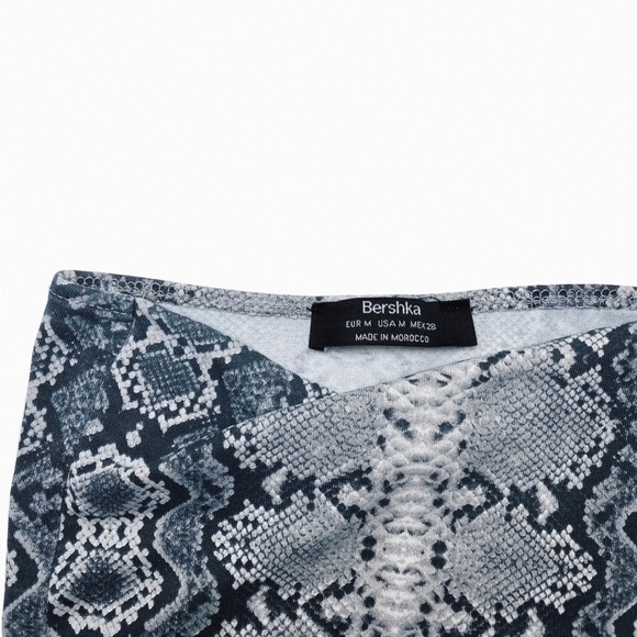 Snakeskin tube top - Picture 3 of 4